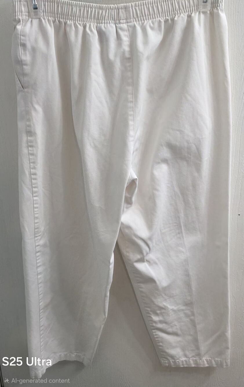 Cabin‎ Creek Women's White Pull-on 14P Elastic Waist Pockets Vacation Cruise